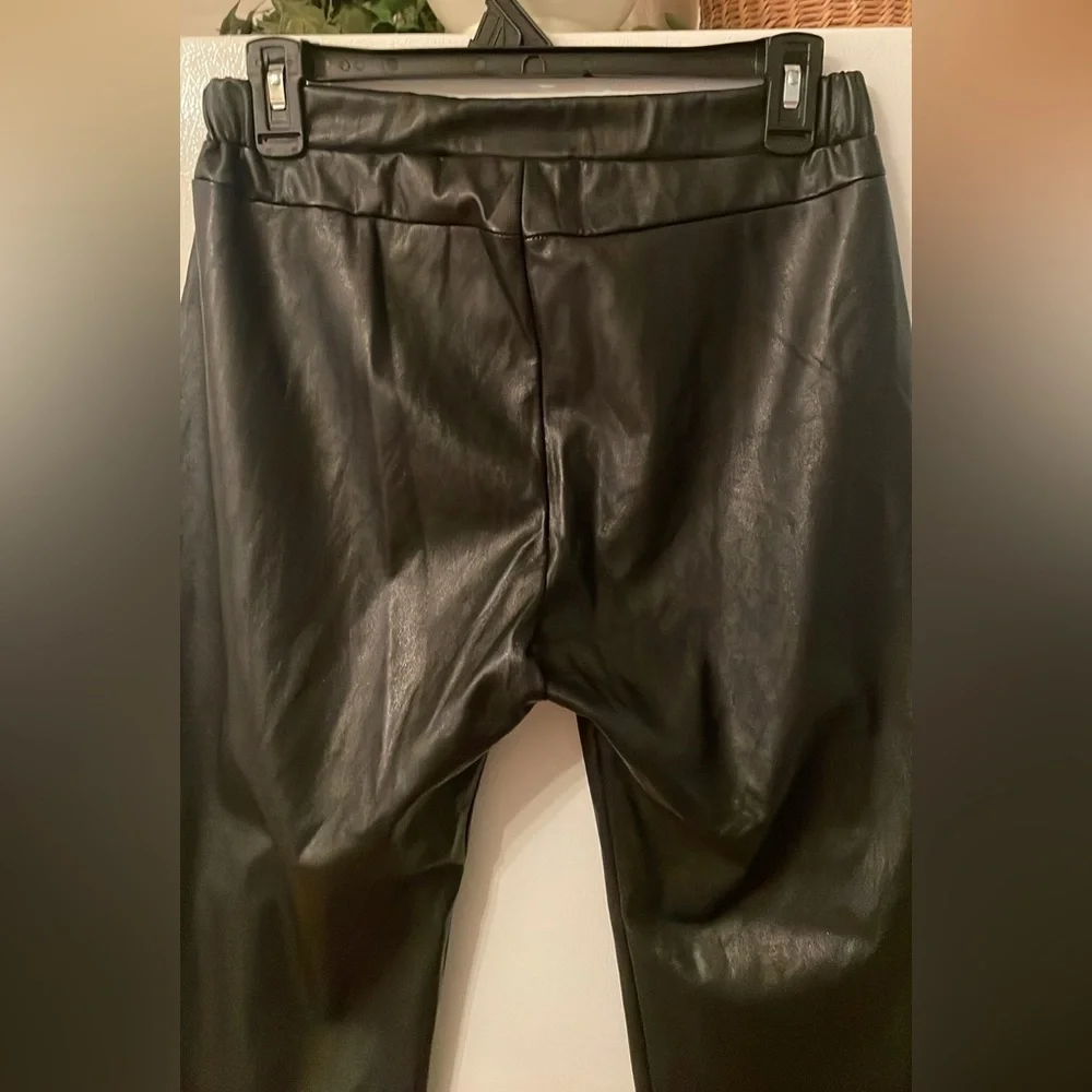 MaxMara Women’s Coated Jersey‎ Leggings - Picture 4 of 9